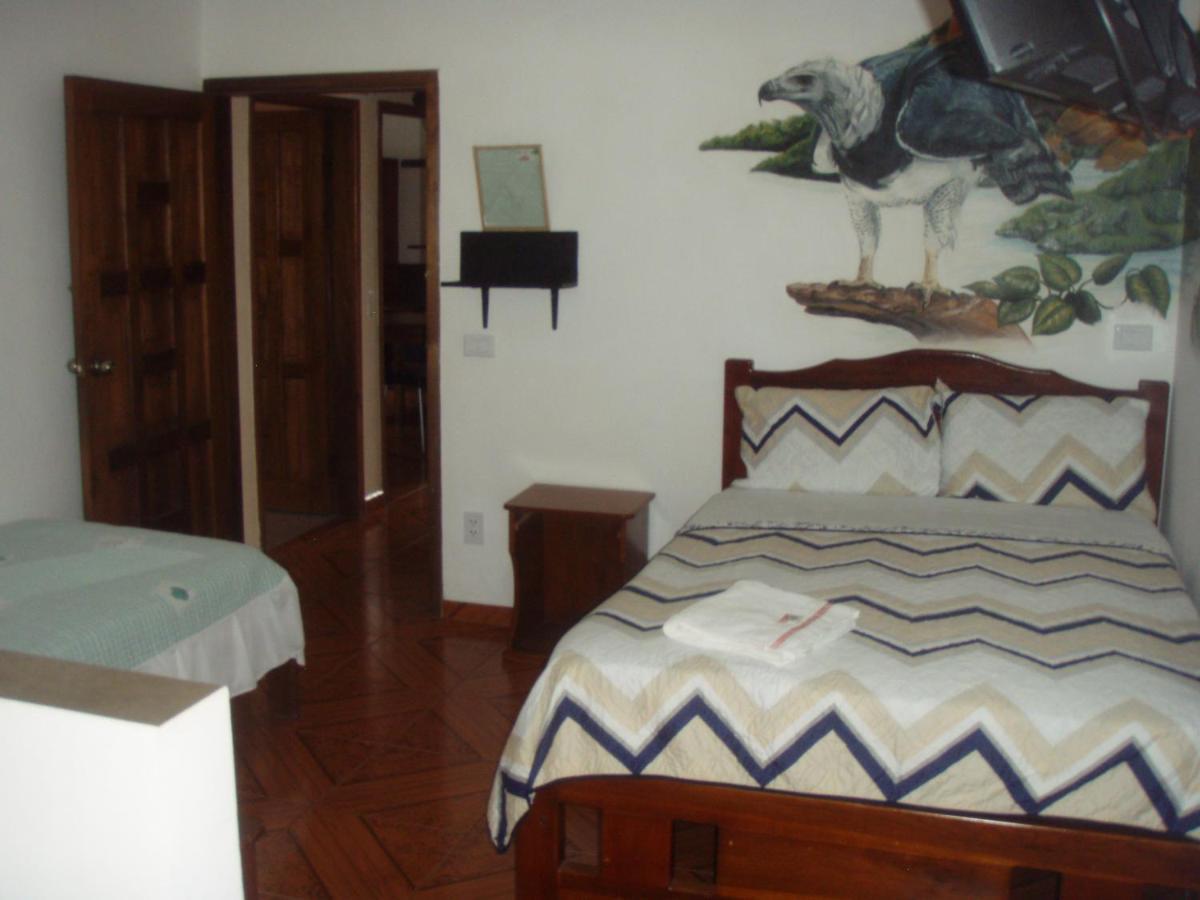 Hostal Limoncocha Тена Екстер'єр фото