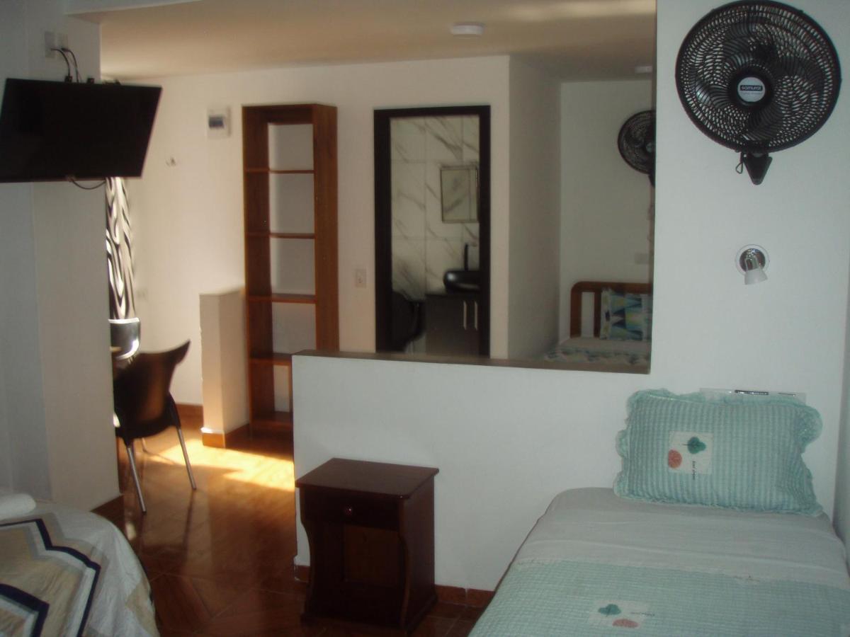 Hostal Limoncocha Тена Екстер'єр фото