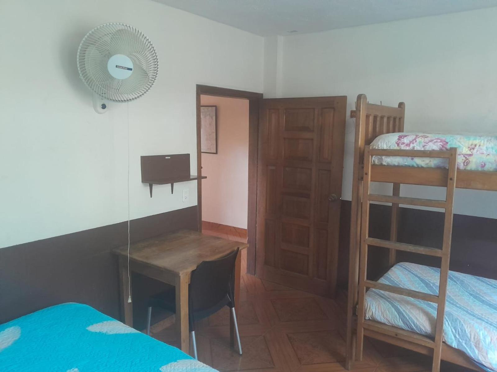 Hostal Limoncocha Тена Екстер'єр фото