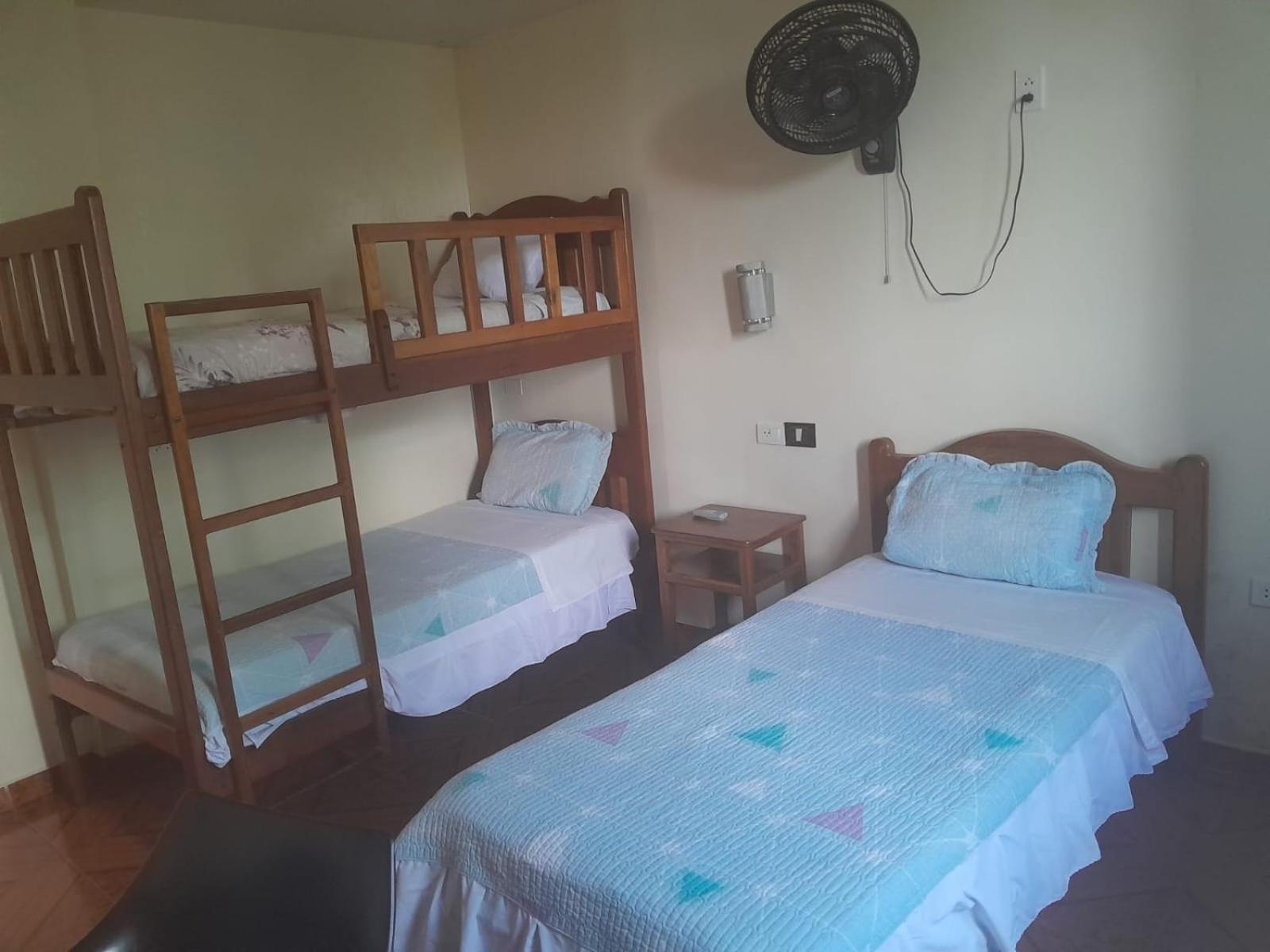 Hostal Limoncocha Тена Екстер'єр фото