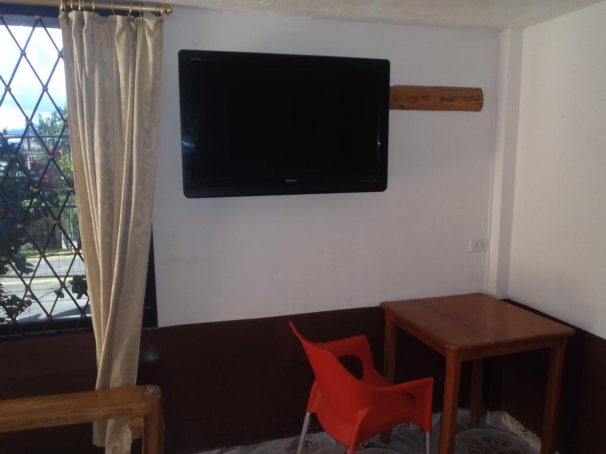 Hostal Limoncocha Тена Екстер'єр фото